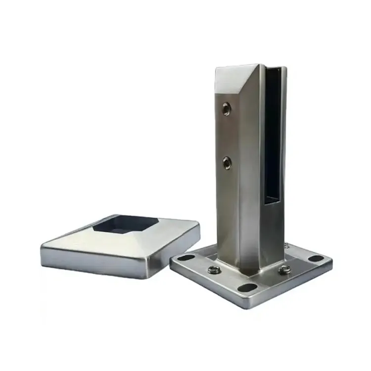 Verstelbare glazen balustrade